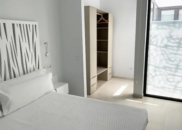 Feelathome Rivero Apartament Sewilla