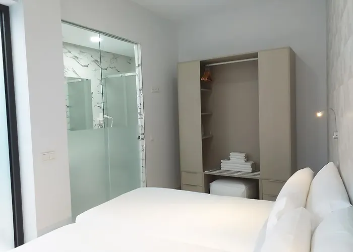 Feelathome Rivero * Séville