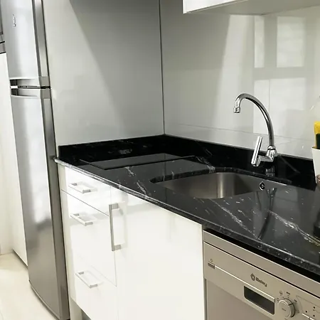 Apartament Feelathome Rivero Sewilla